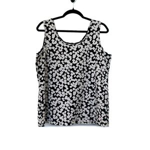 2/$30 Chico's Graphic Tank in Black and White SZ 3 Chico's= XL 16